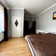 Dom na sprzedaż