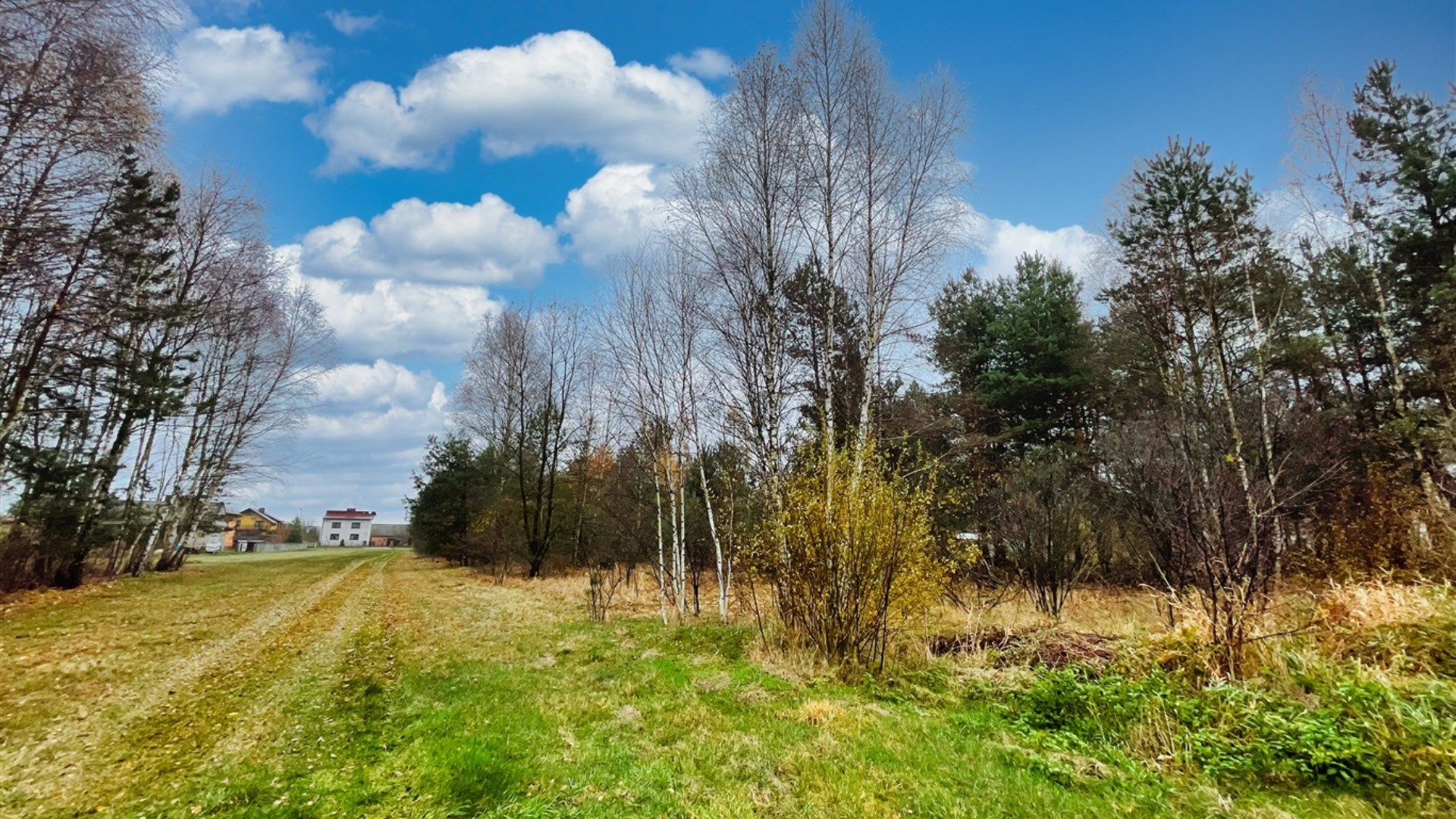 Działka na sprzedaż