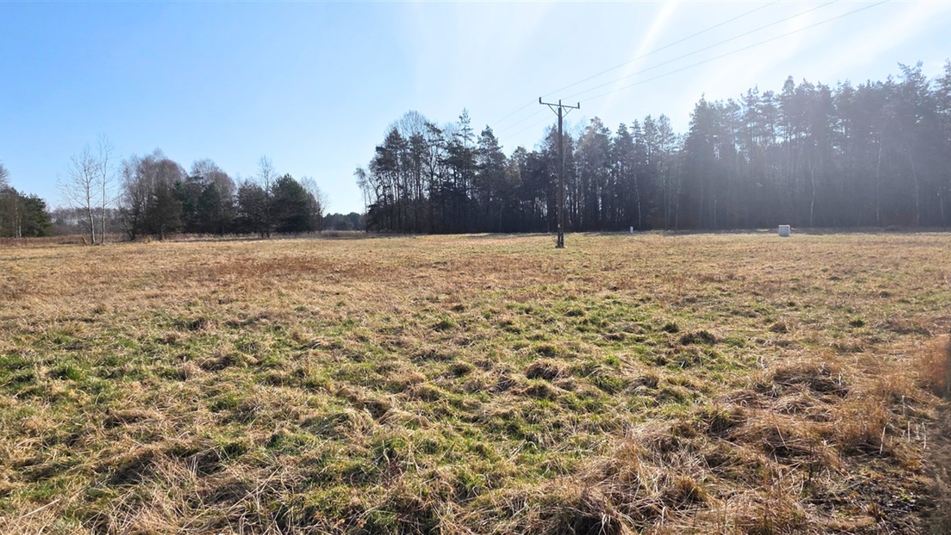 Działka na sprzedaż