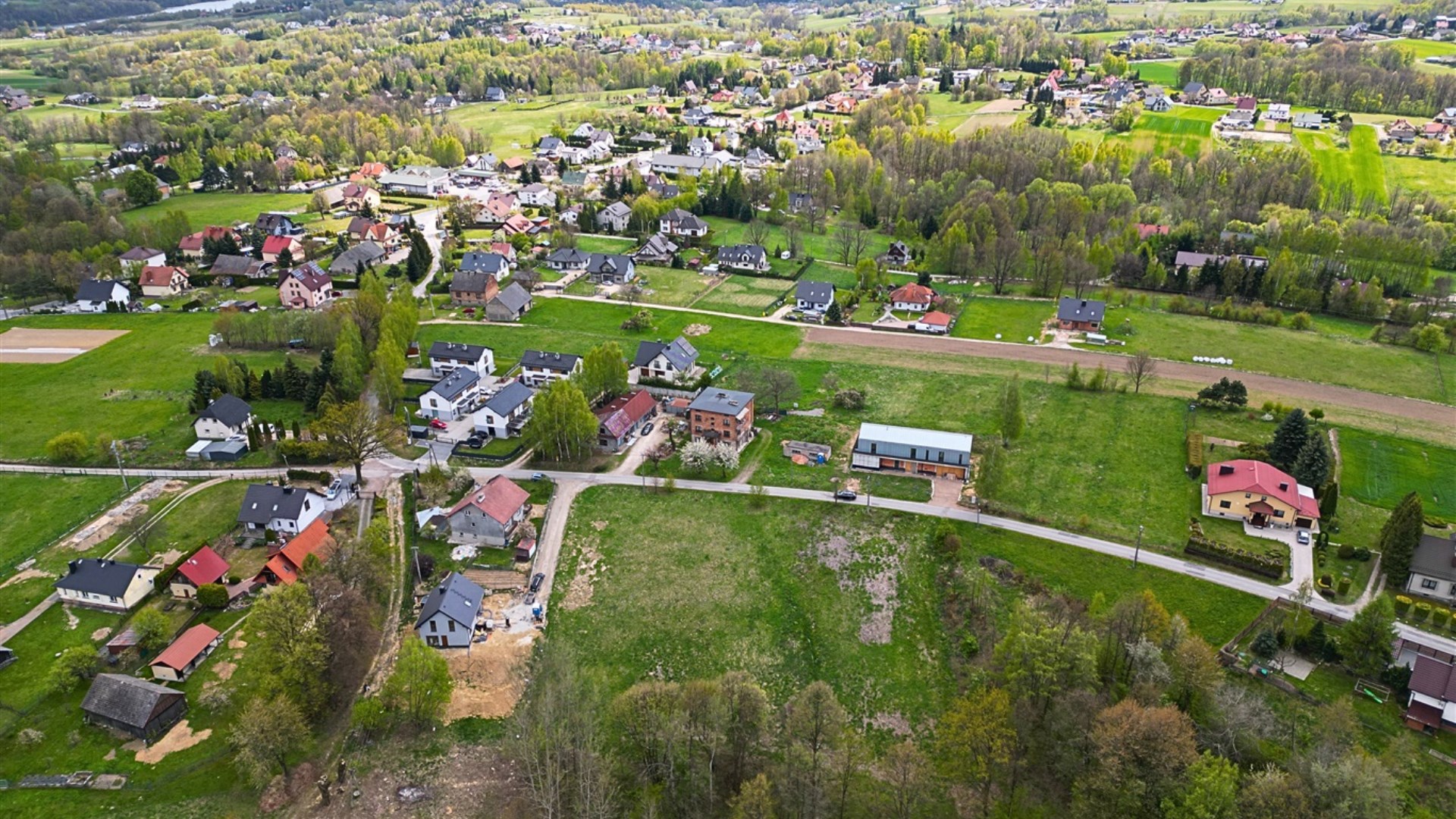 Działka na sprzedaż